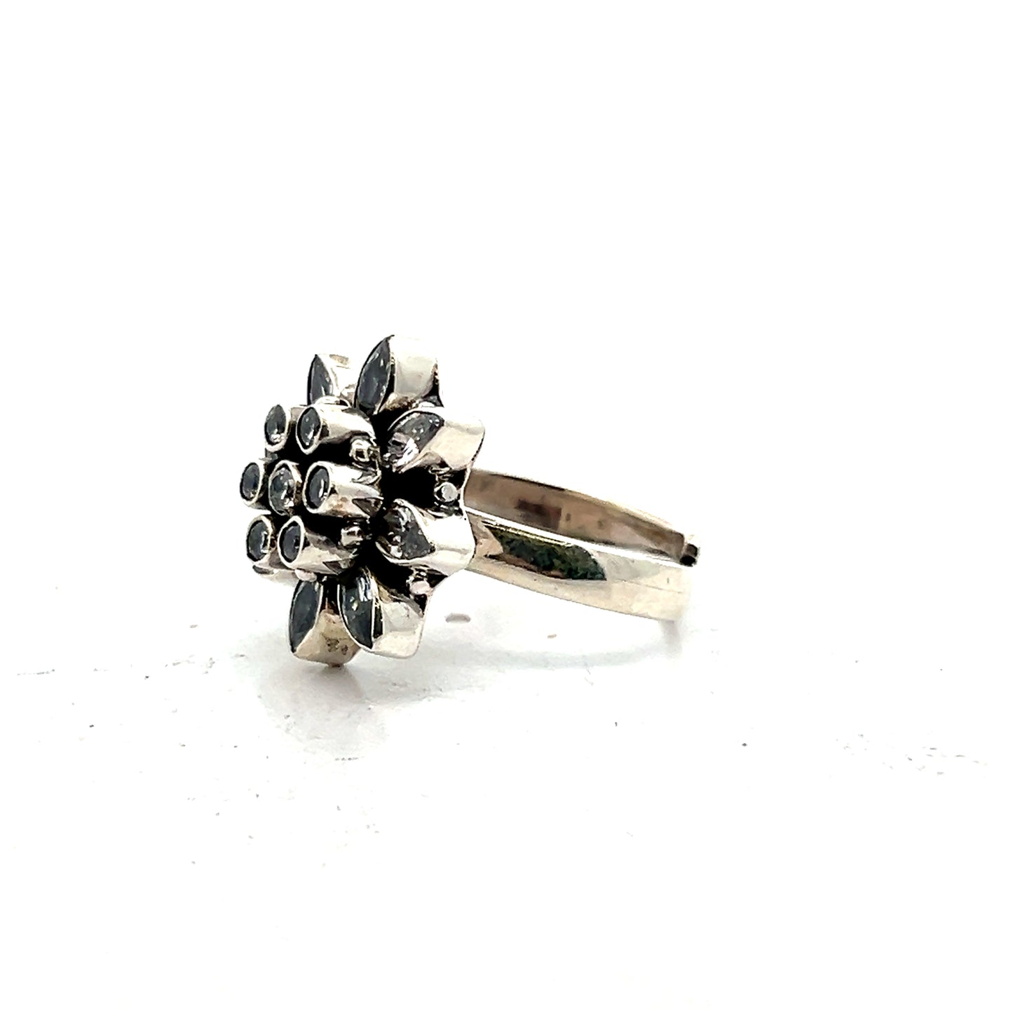 White Floral Cut Stone Silver Ring