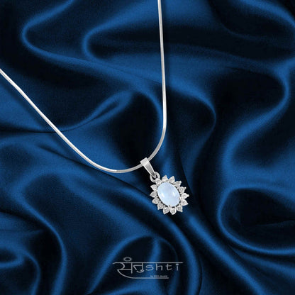 Moonstone Stereling Silver Pendant