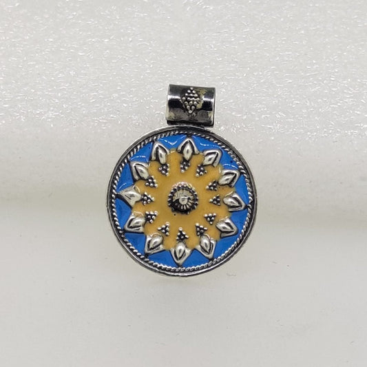 Round Shaped Meenakari Pendant